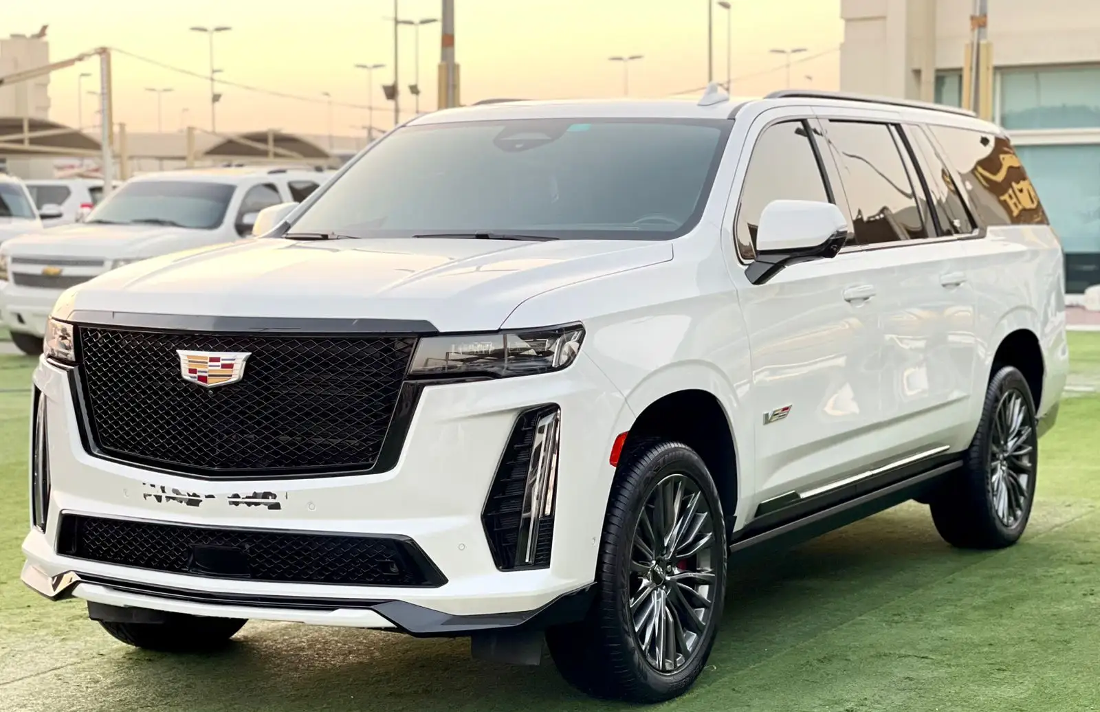 كاديلاك اسكاليد 2023