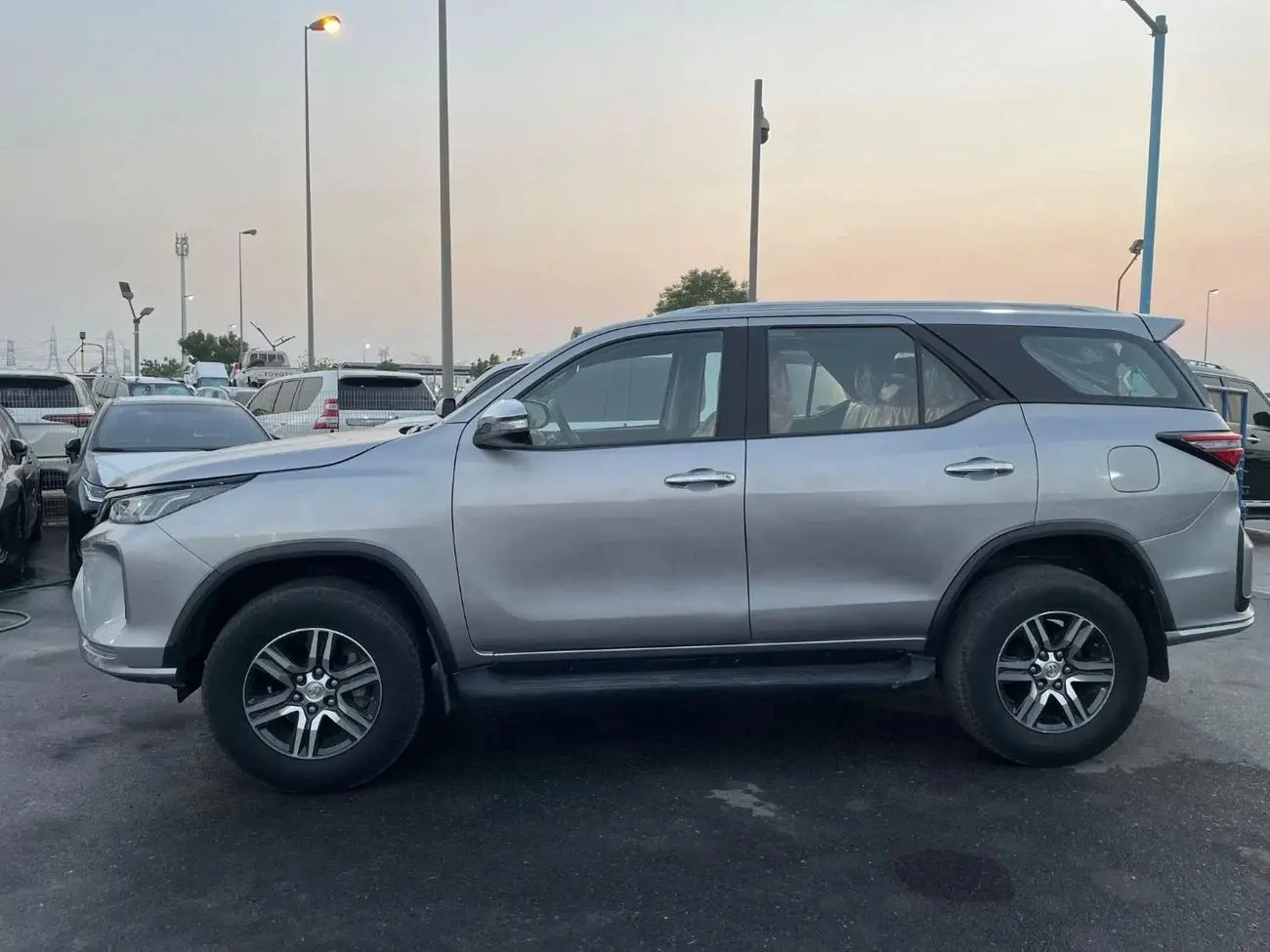 تويوتا فورتونر 2019 2.7L