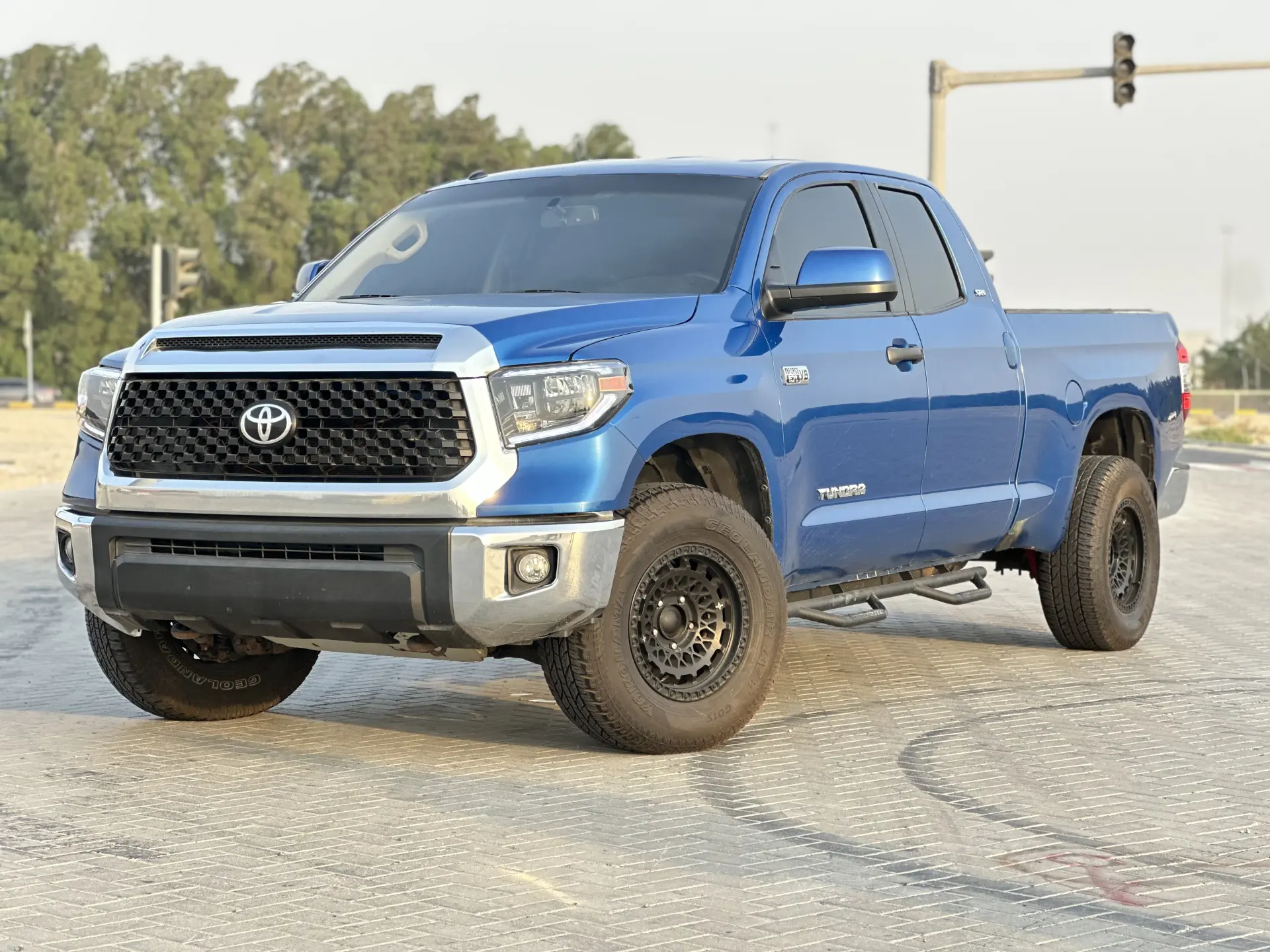 تويوتا تاندرا 2017 5.7L