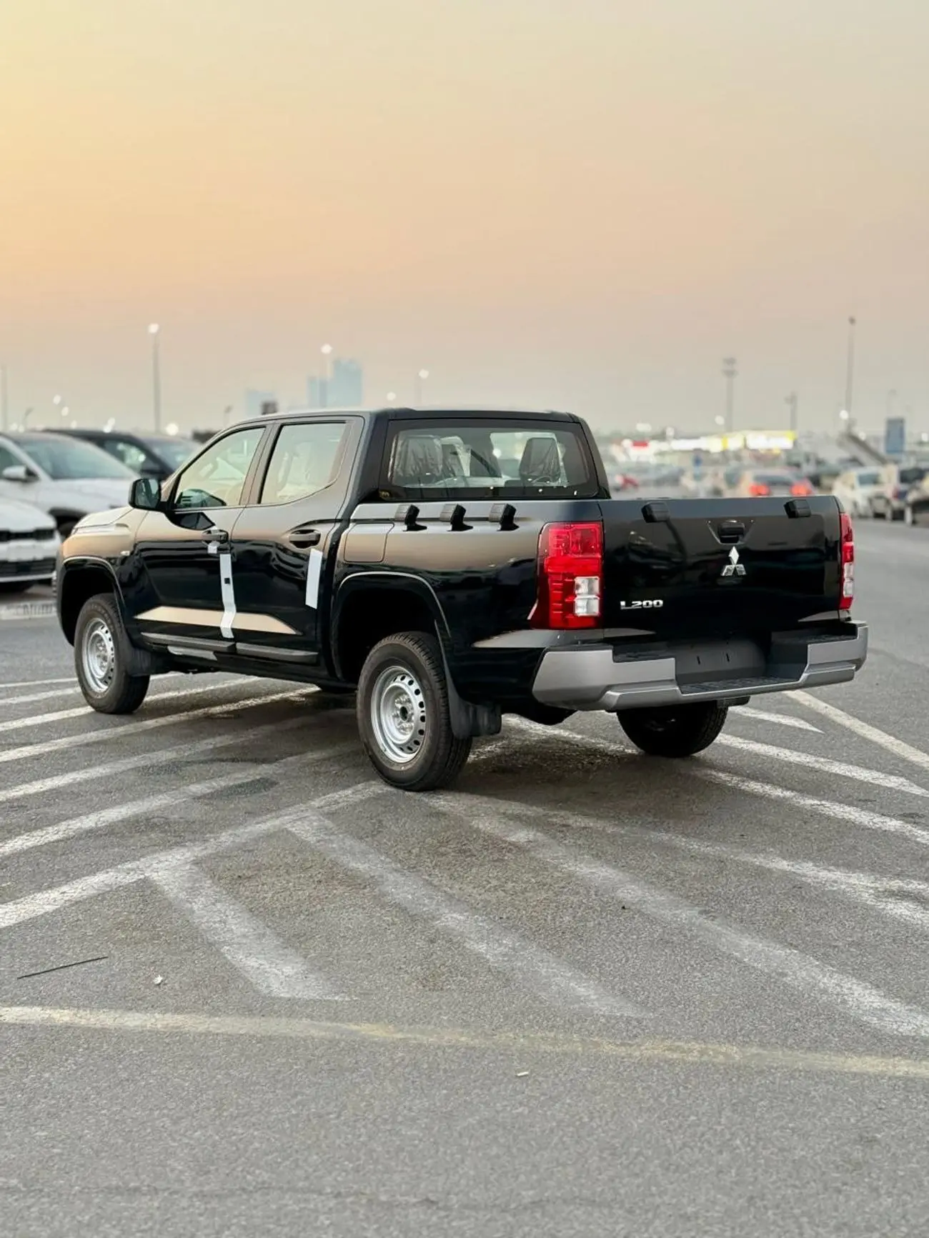 Mitsubishi L200 2025