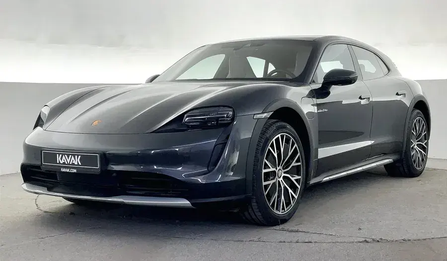 بورش تايكان 2022