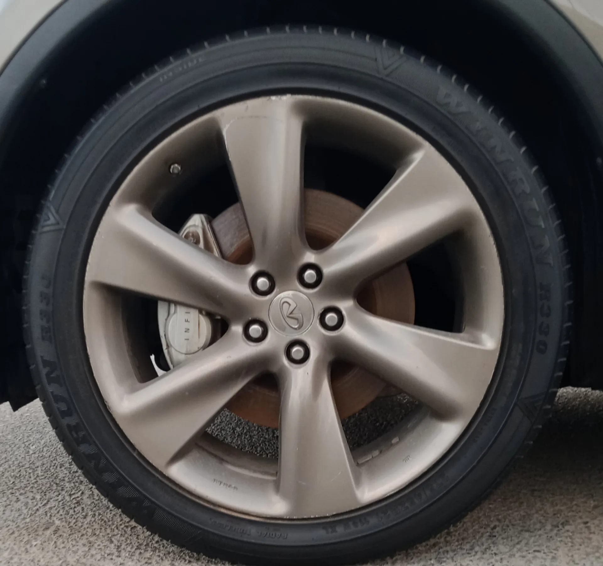 Infiniti FX50 2009 5L