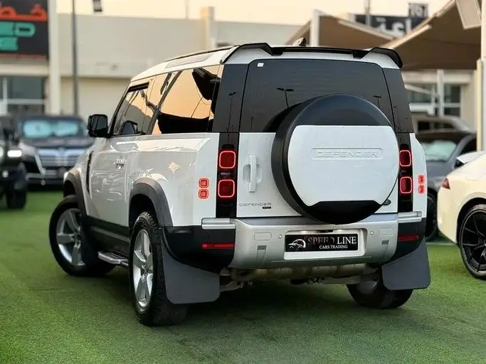 لاند روفر ديفندر 2021 2L