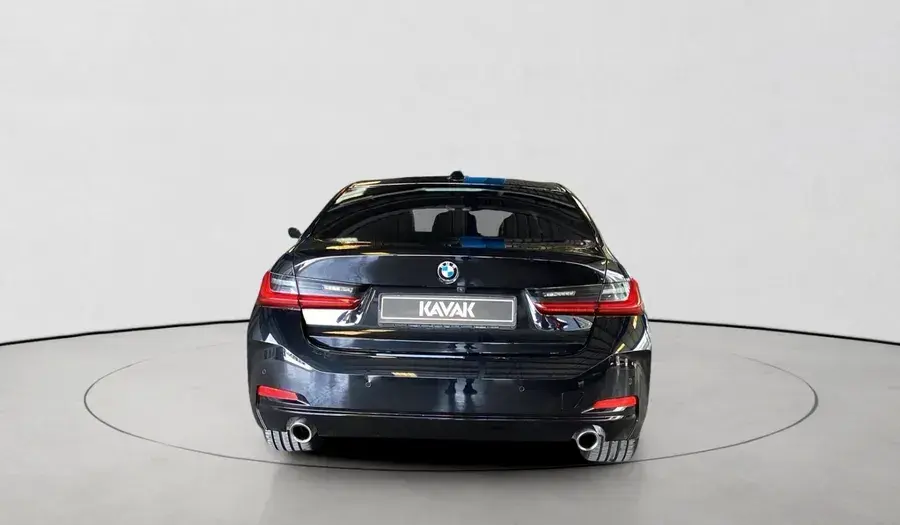BMW 3 Series 2025