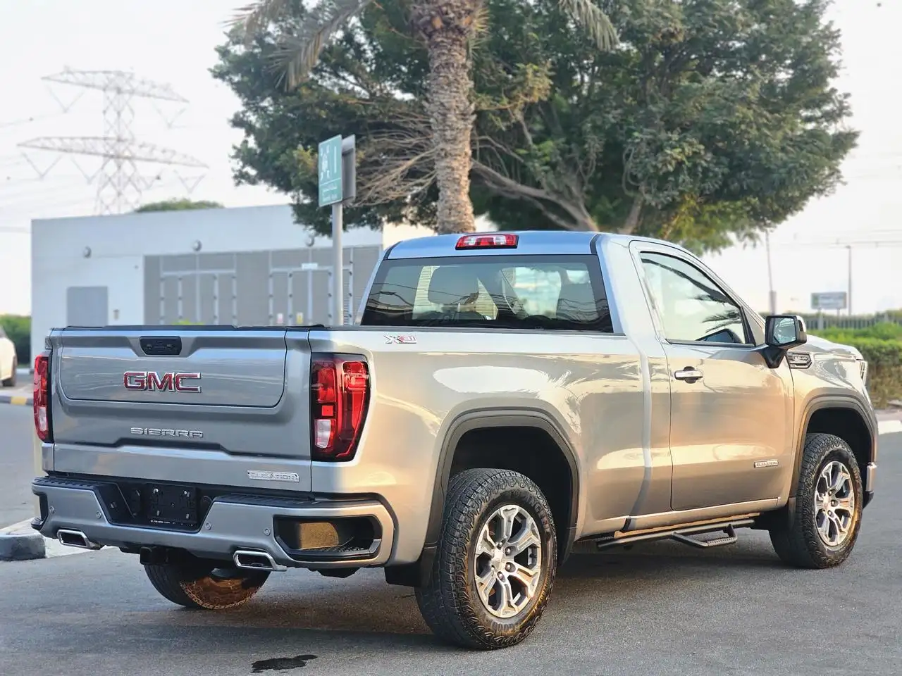 GMC Sierra EV 2024