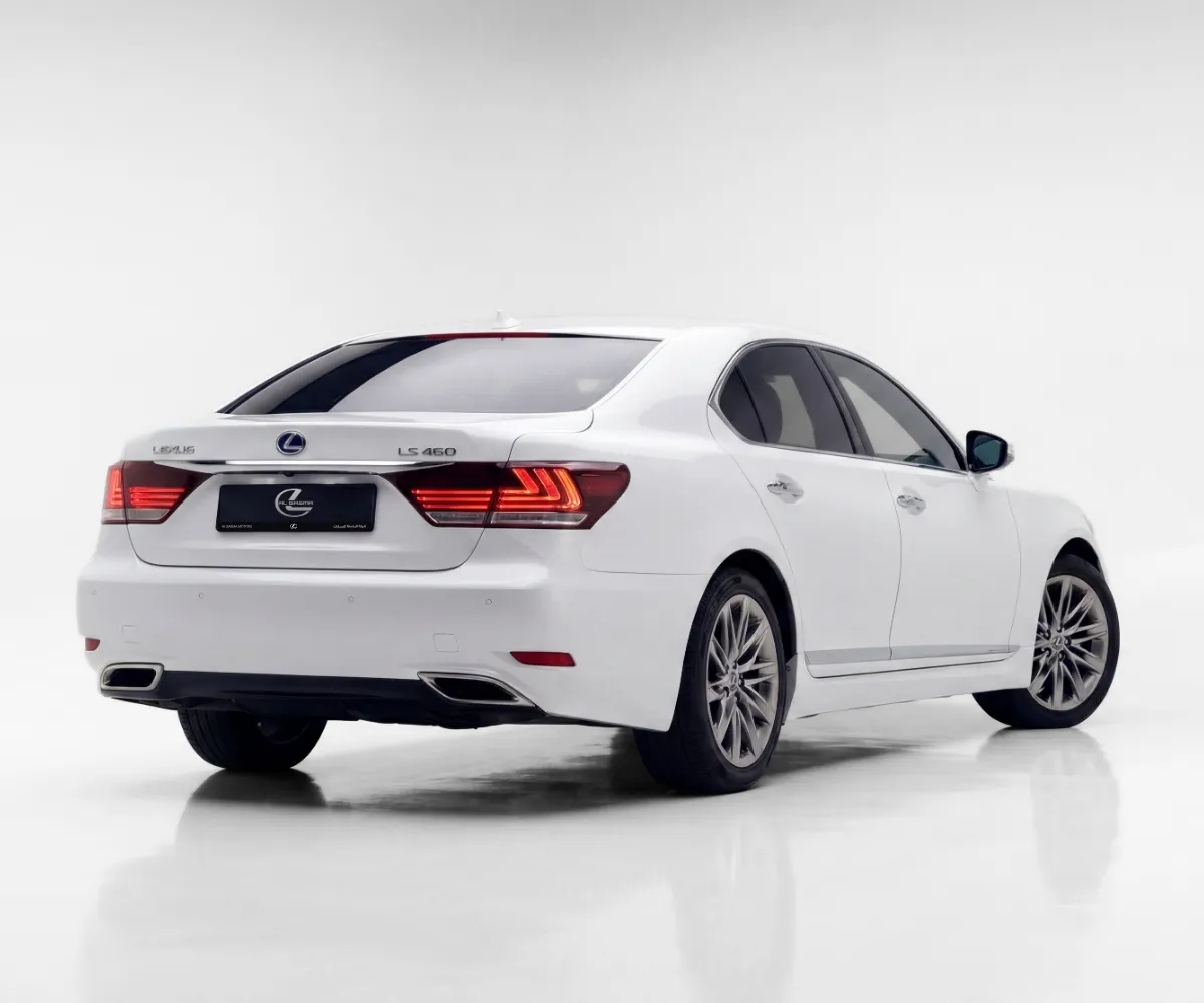Lexus LS 2015