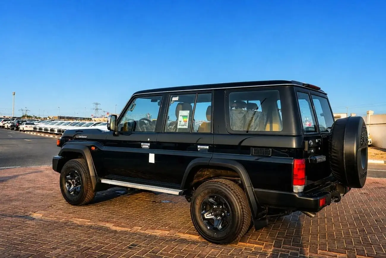 Toyota Land Cruiser 70 2026