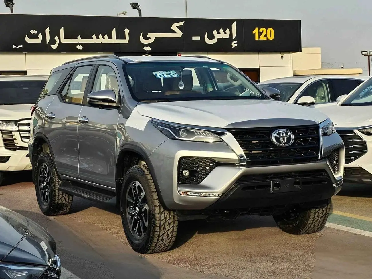 تويوتا فورتونر 2024 4L
