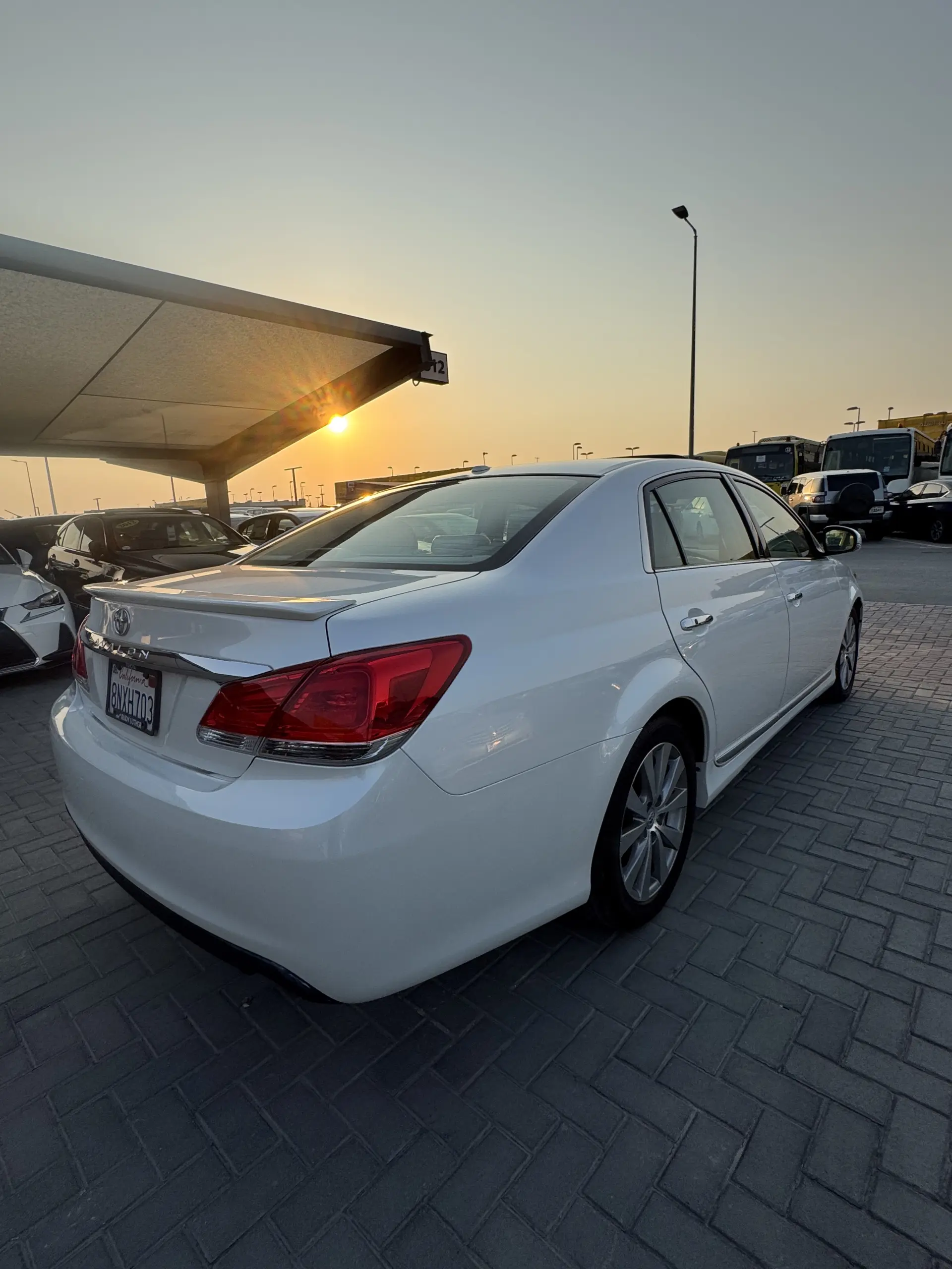 Toyota Avalon 2011