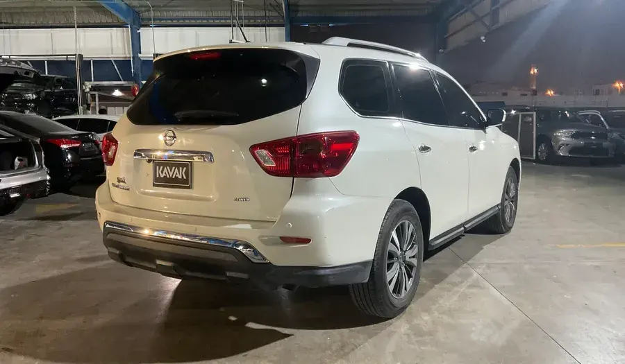 نيسان باثفايندر 2018 3.5L