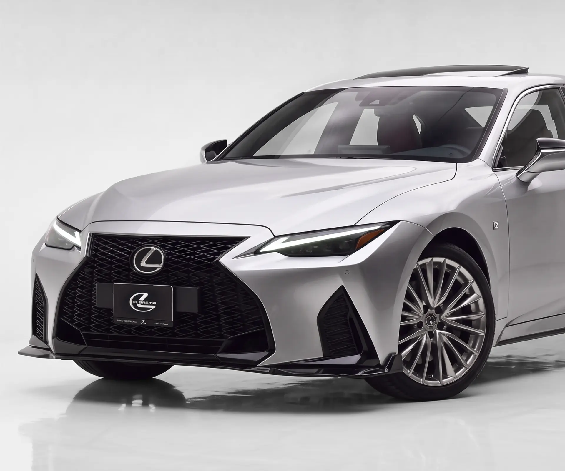 Lexus IS 2023