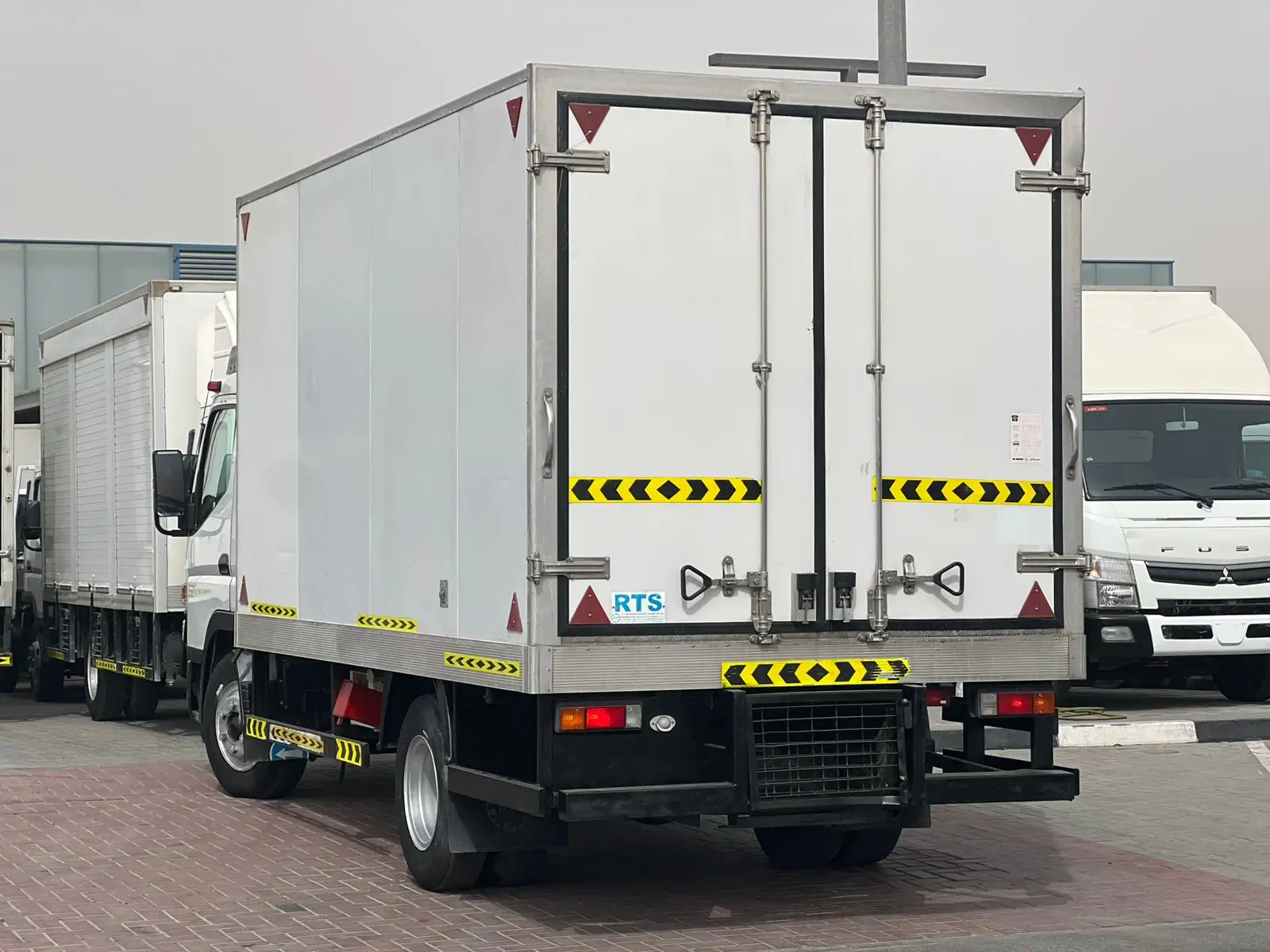 Mitsubishi Canter 2020