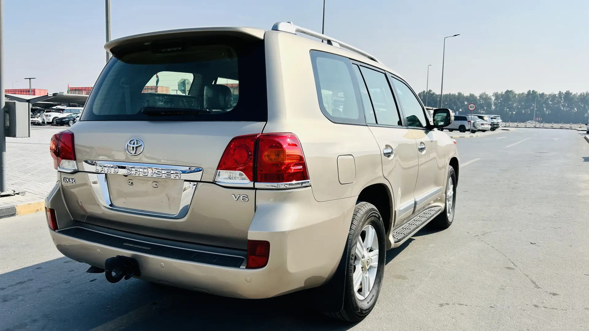 تويوتا لاند كروزر 2014