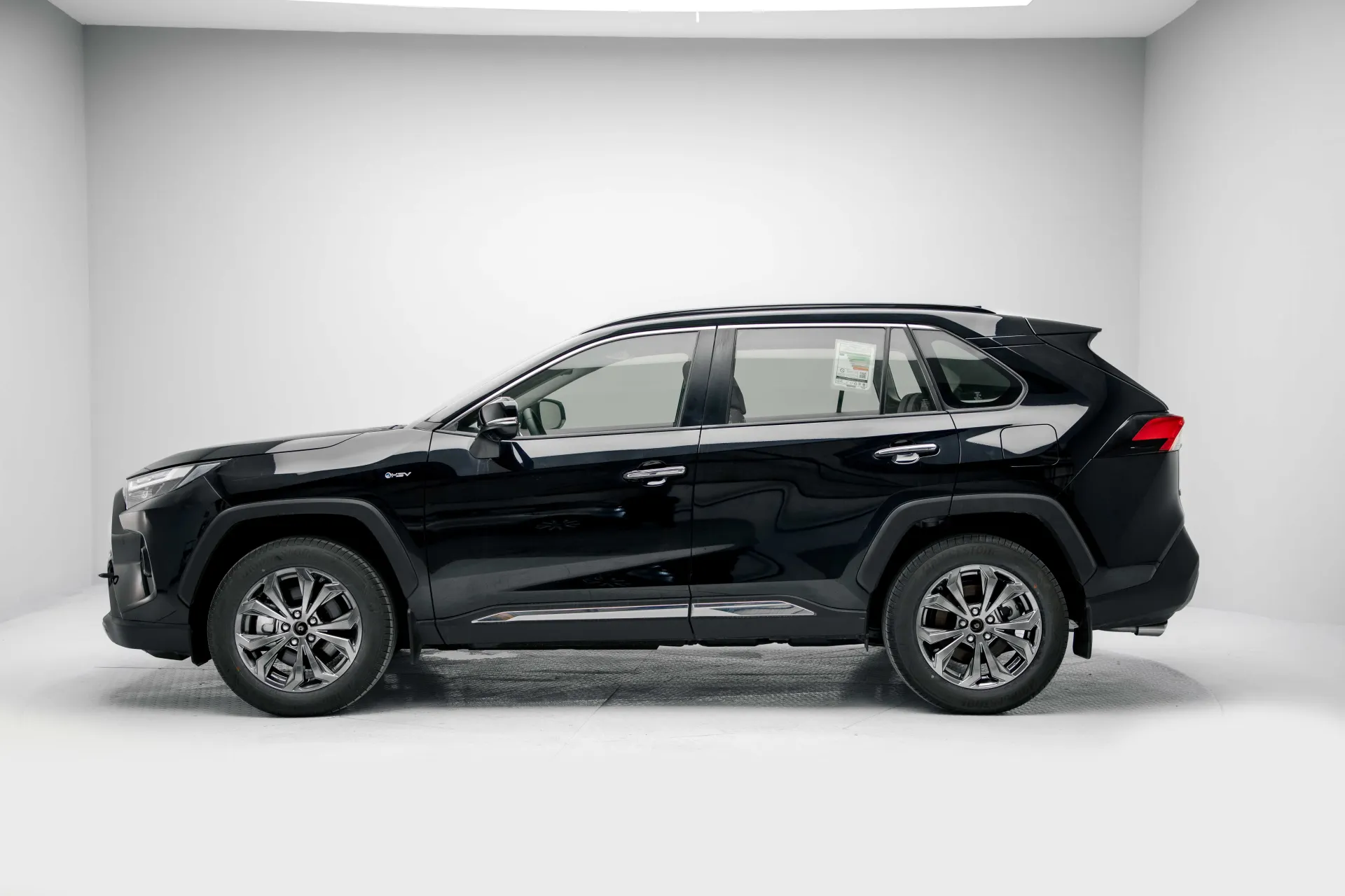 Toyota RAV4 2025 2.5L