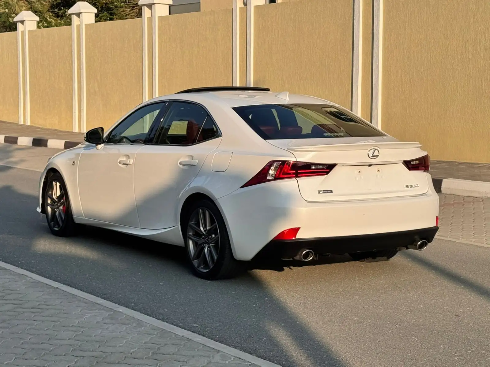 Lexus IS 2014