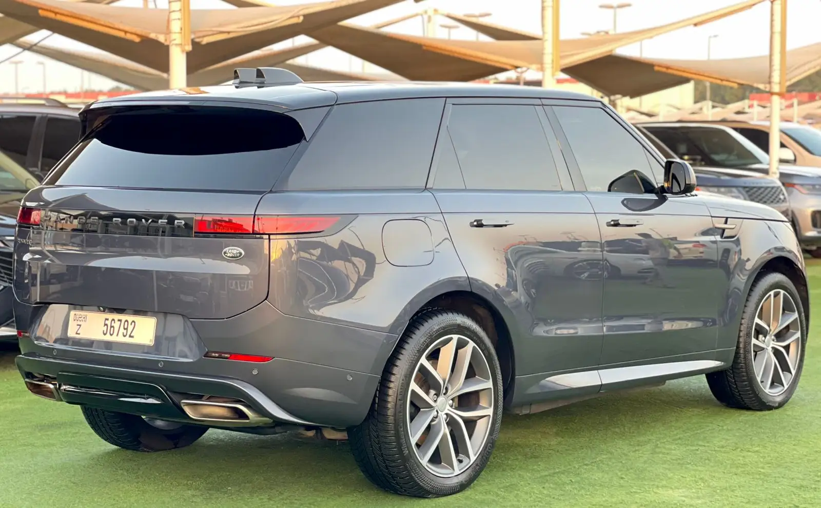 لاند روفر رينج روفر سبورت 2023