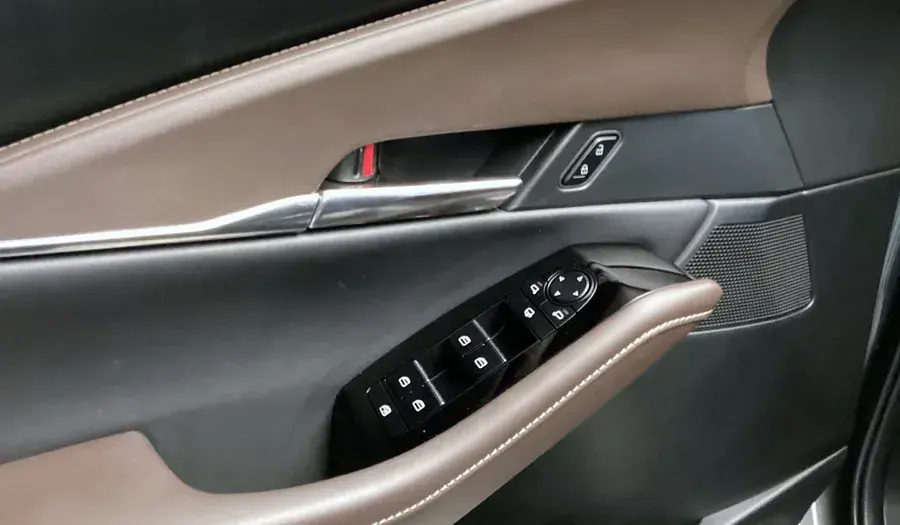 مازدا CX30 2025 2L