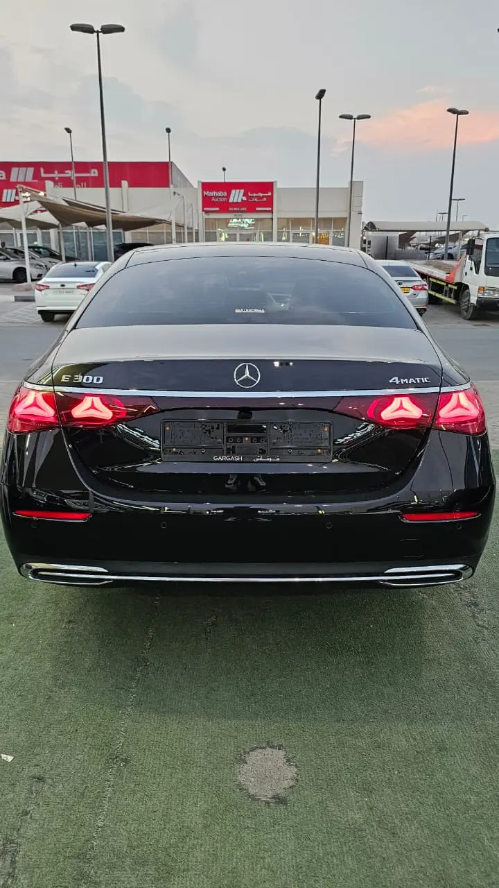 Mercedes Benz E Class 2025