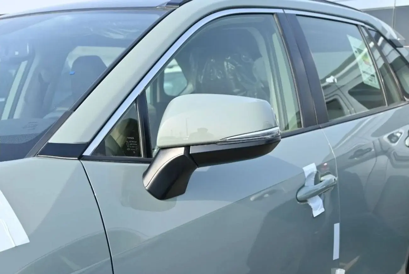 تويوتا راف ٤ 2024 2.5L