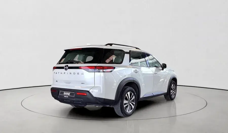 نيسان باثفايندر 2023 3.5L