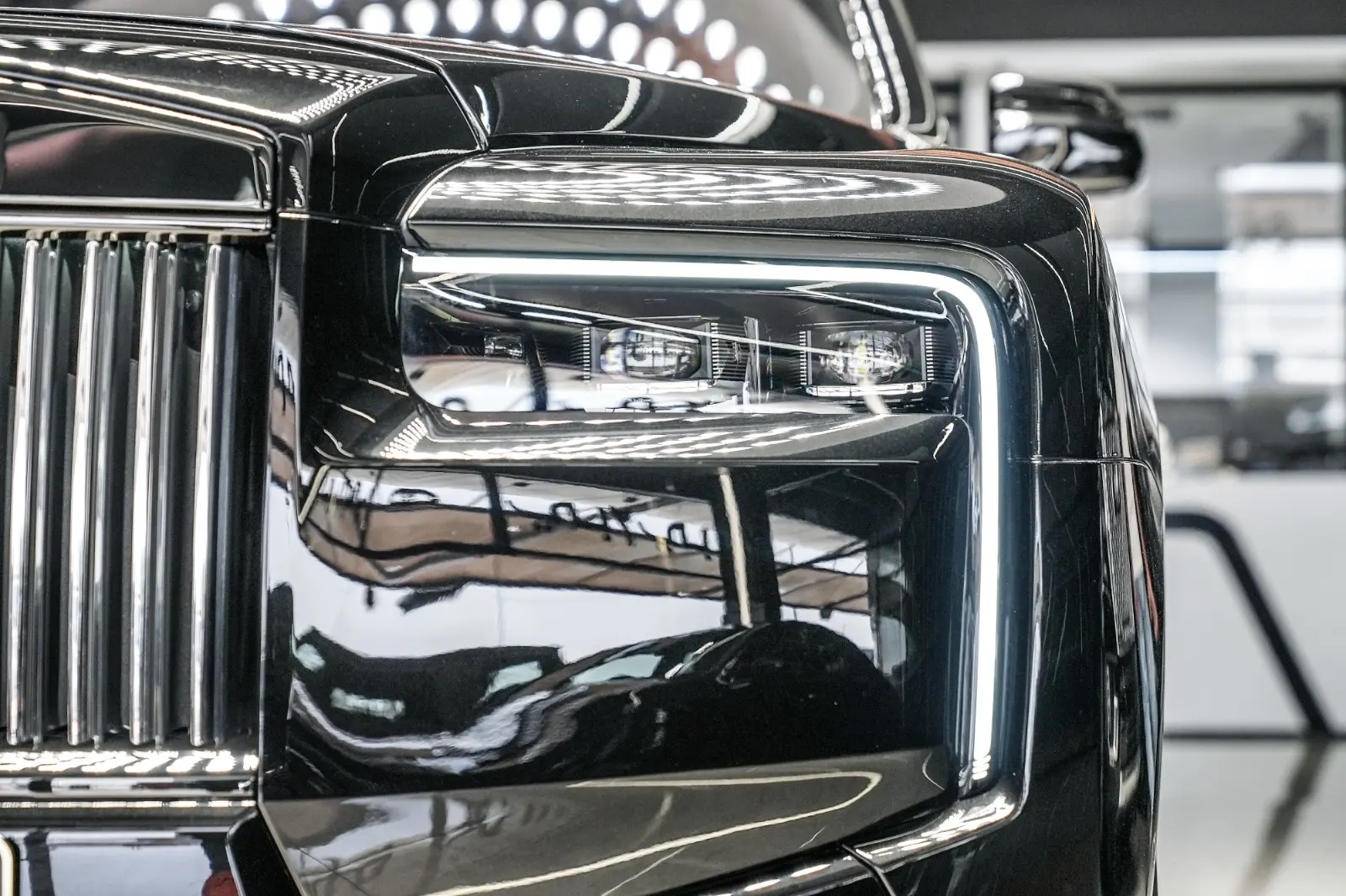 رولز رويس كولينان 2025