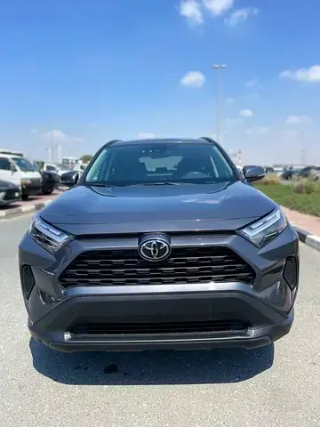 Toyota RAV4 2025