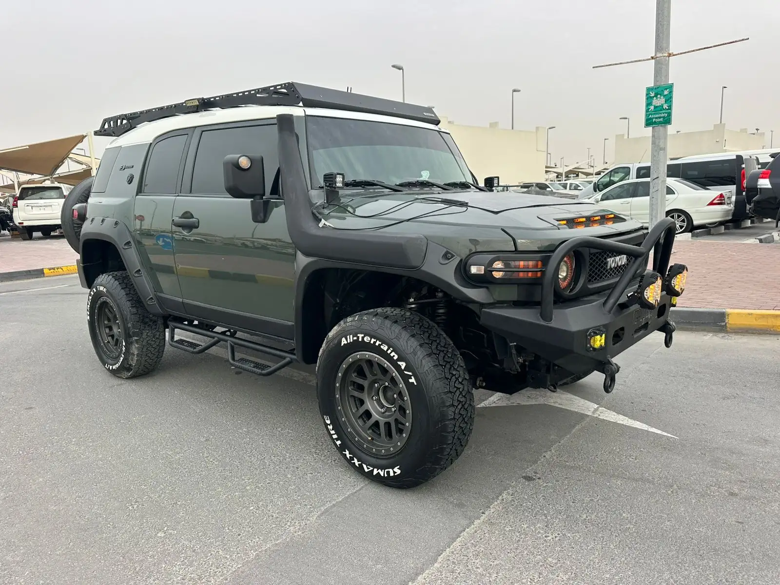 تويوتا اف جي كروزر 2012 undefinedL