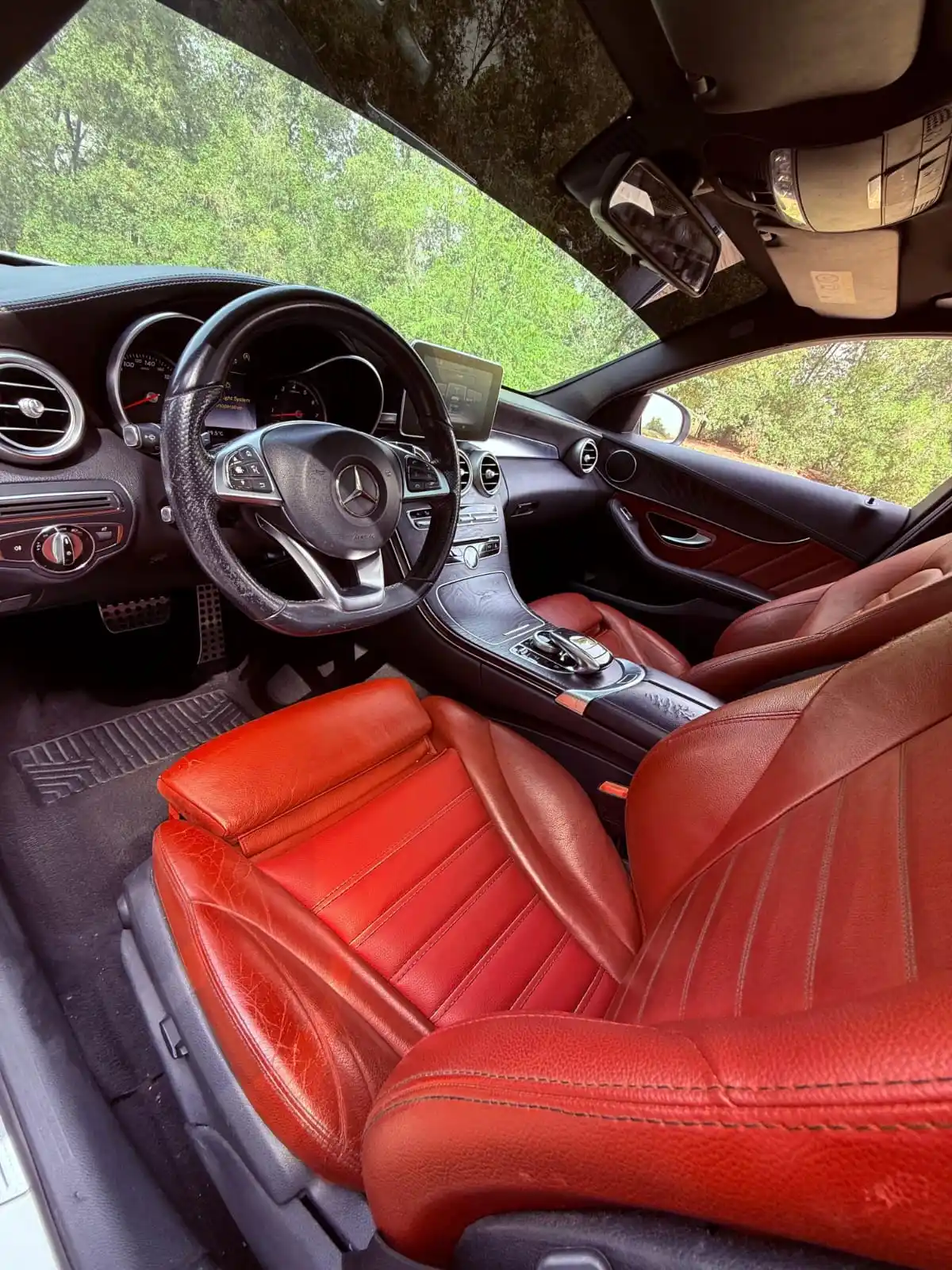 مرسيدس بنز C Class 2015 undefinedL