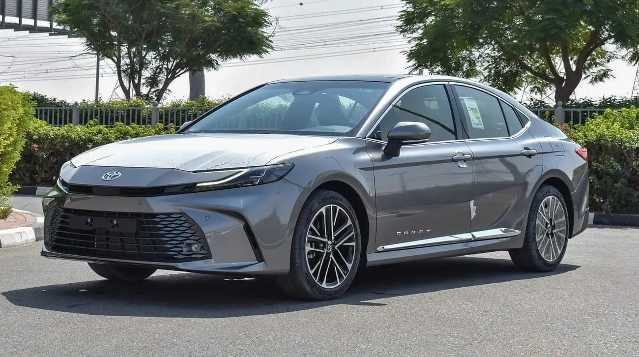 تويوتا كامري 2025 2.5L