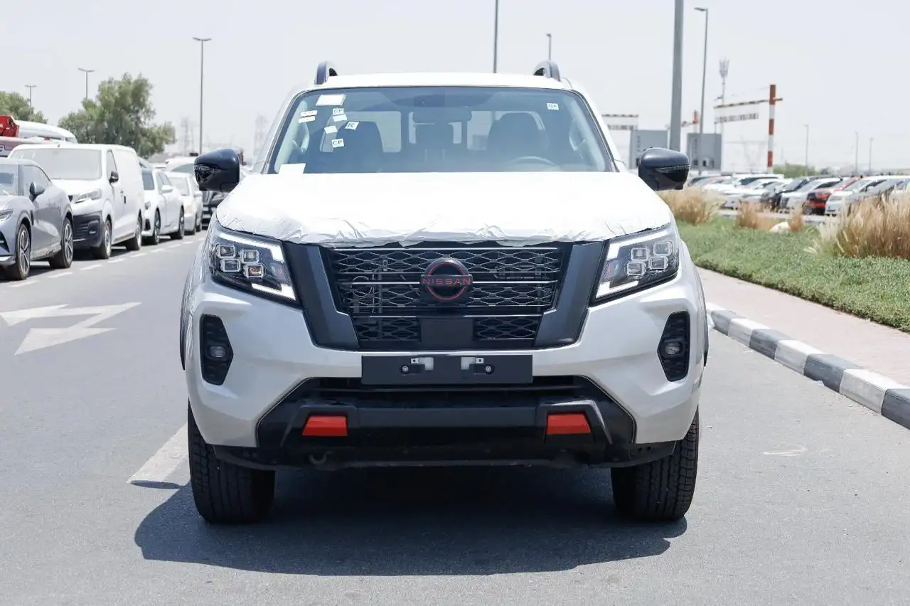 نيسان نافارا 2025 2500L