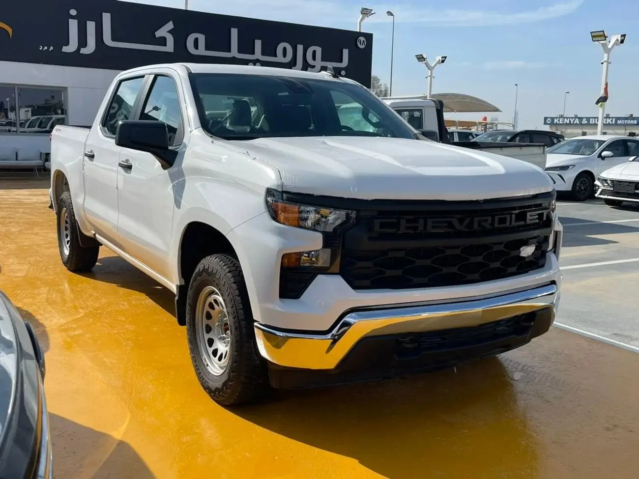 Chevrolet Silverado LD 2025