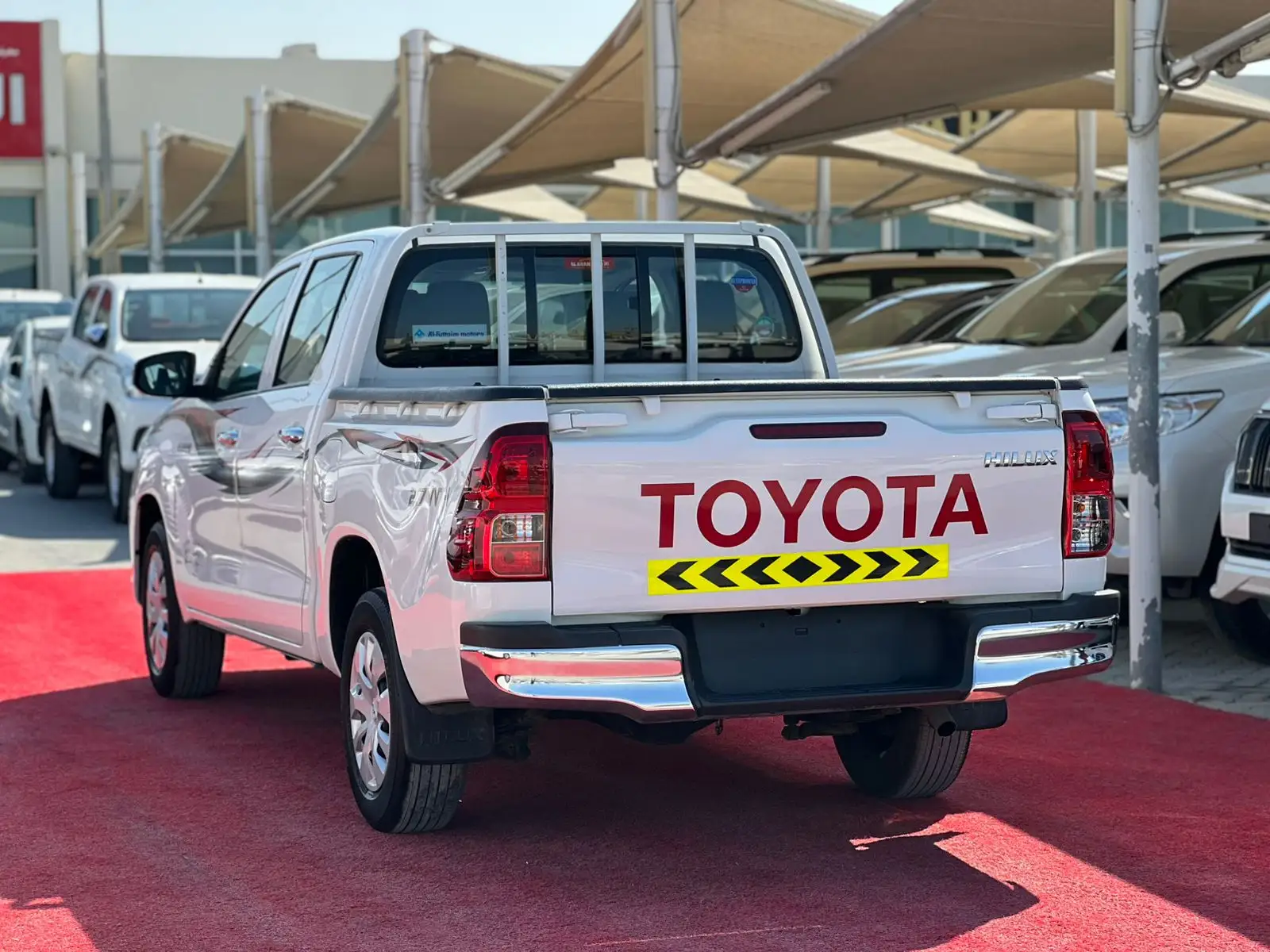 تويوتا هيلوكس 2023