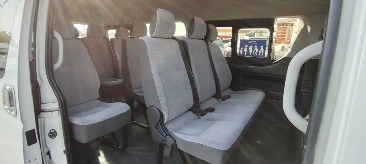 Toyota Hiace 2016