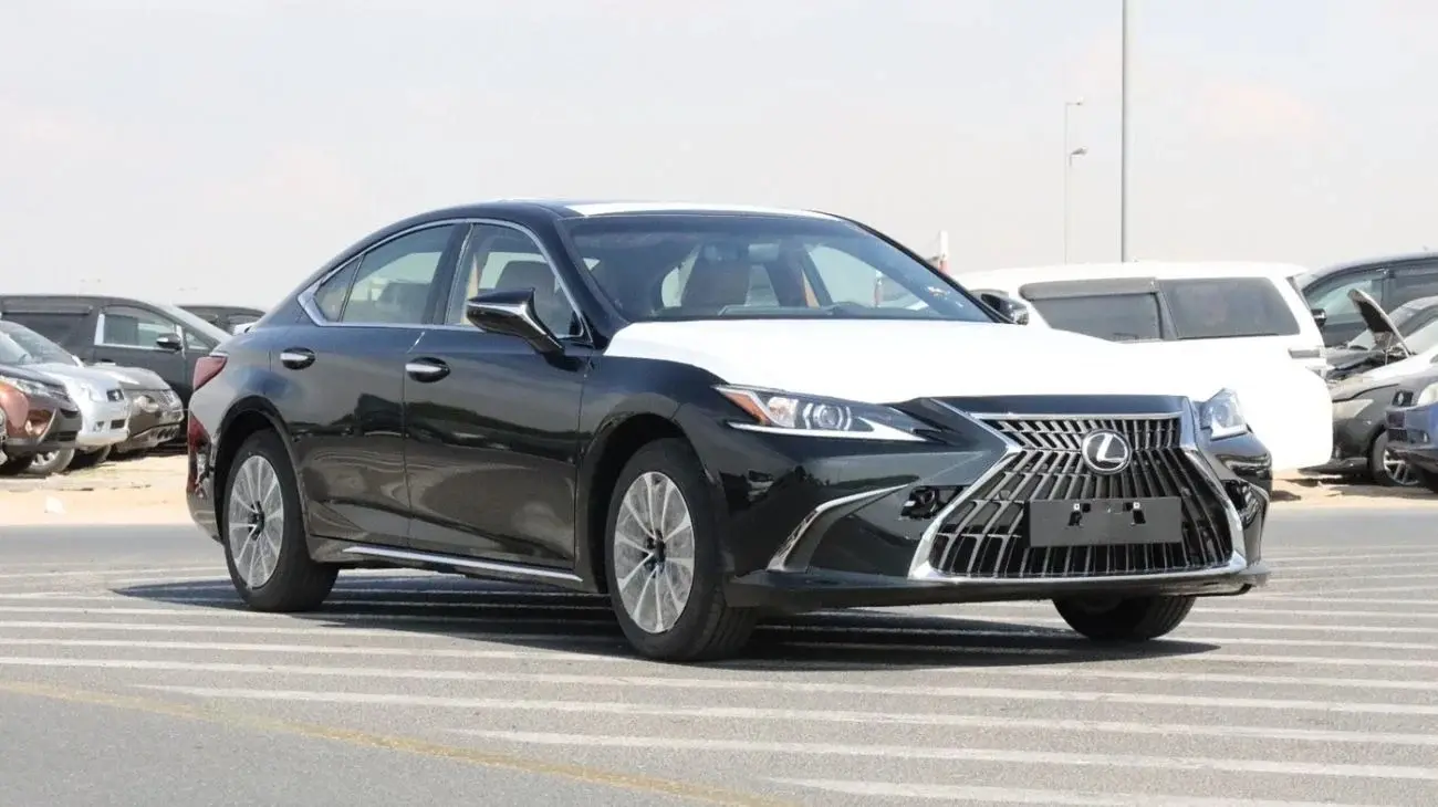 لكزس ES 2025 2.5L
