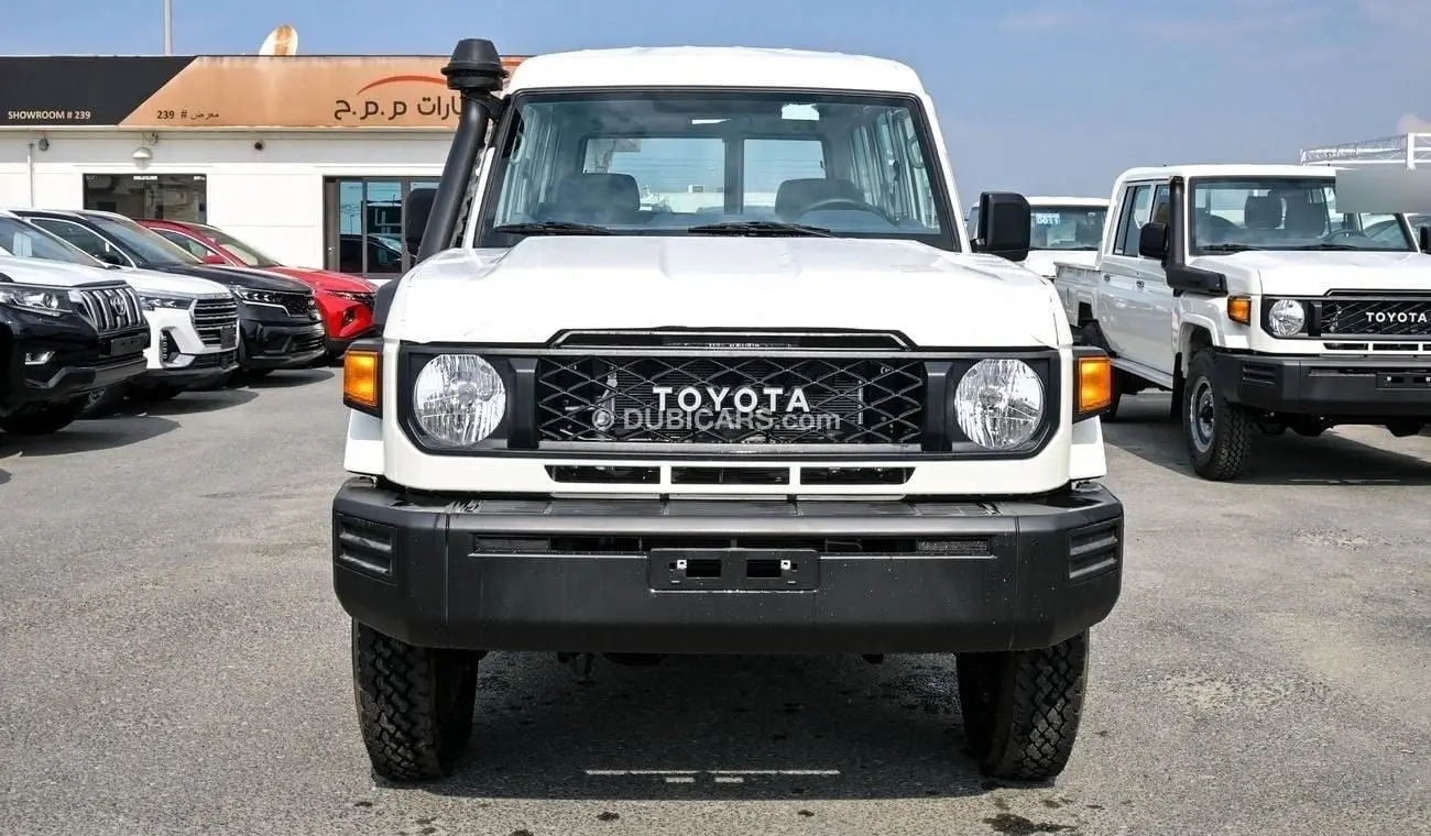 Toyota Land Cruiser 70 2024 4.2L