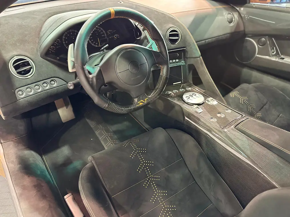 Lamborghini Murciélago 2010 6.4L