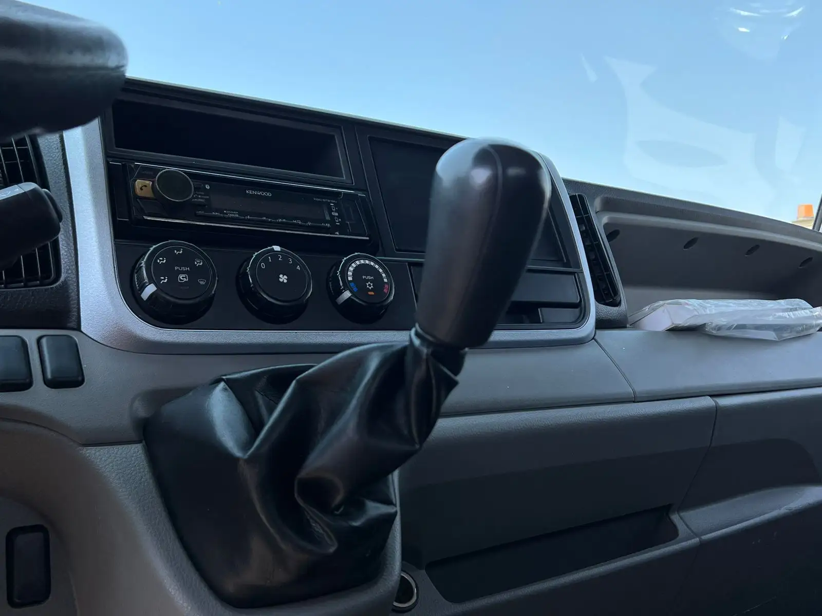 Mitsubishi Canter 2020