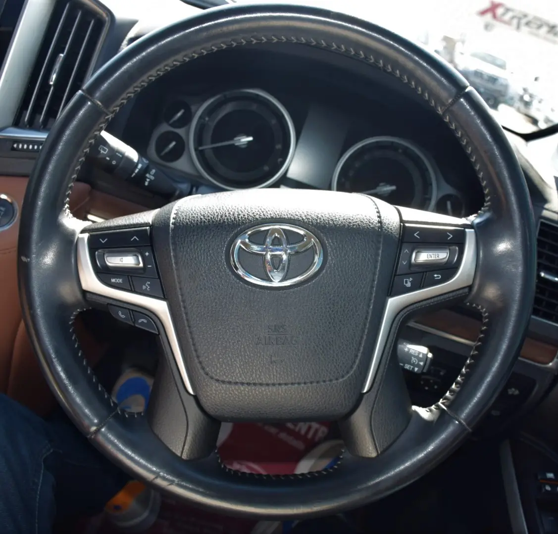 تويوتا لاند كروزر 2019 4.5L