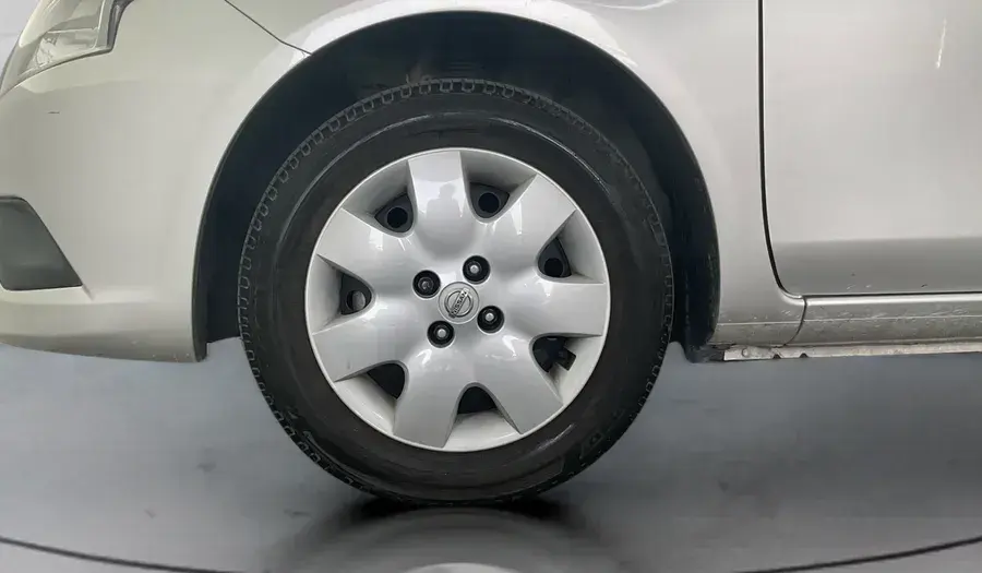 نيسان صني 2023 undefinedL