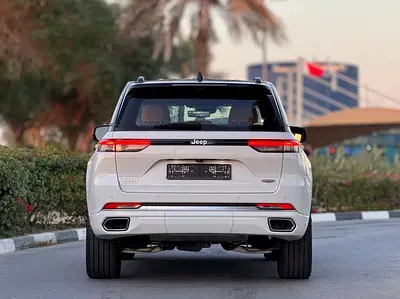 جيب جراند شيروكي 2024