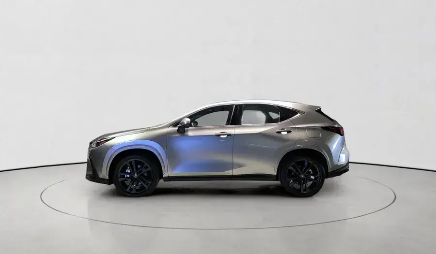 Lexus NX 2025 2.4L