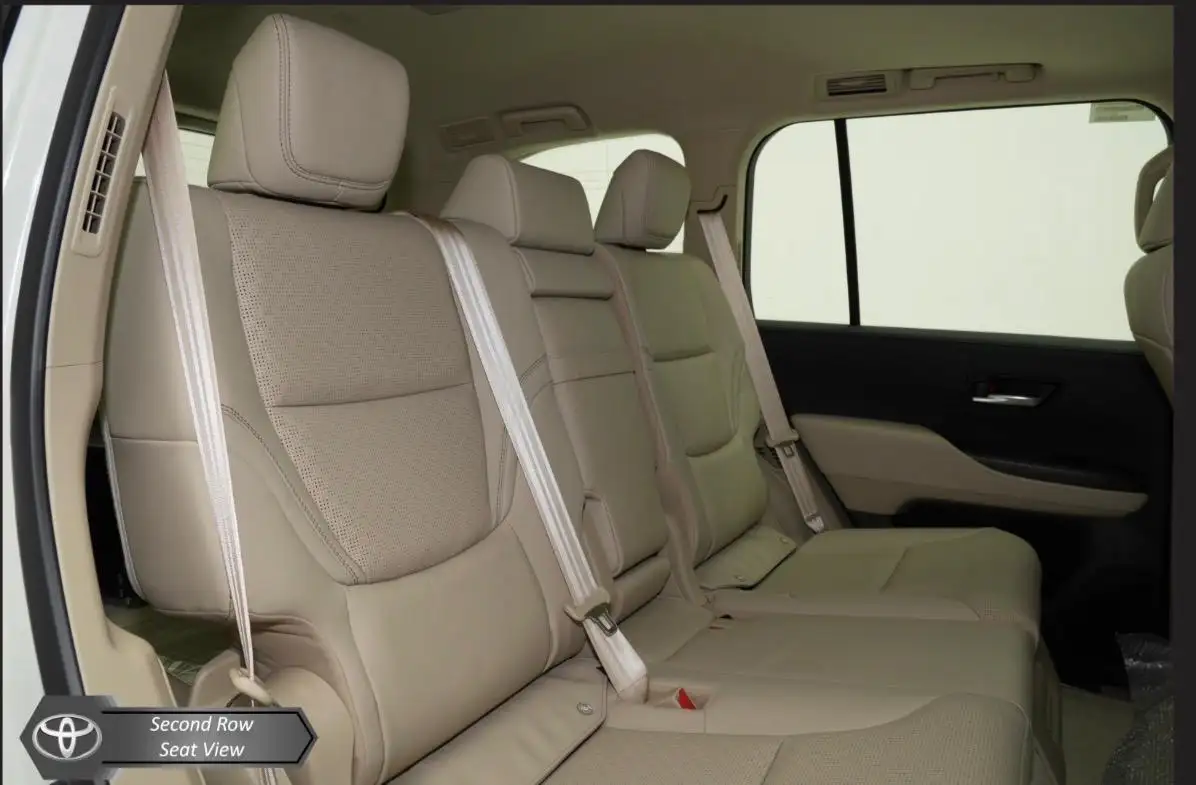 تويوتا لاند كروزر 2025 3.3L