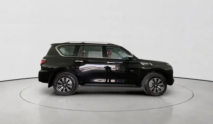 نيسان باترول سفاري 2024 5.6L