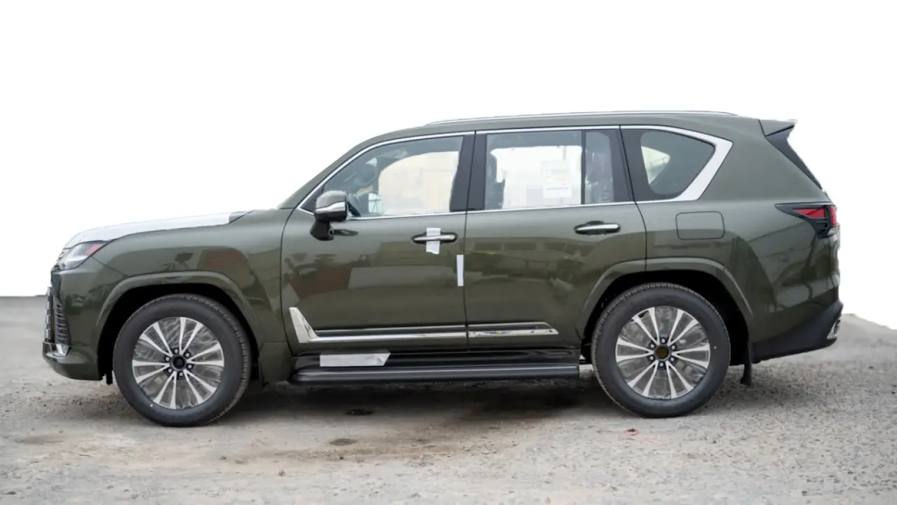 Lexus LX 2025