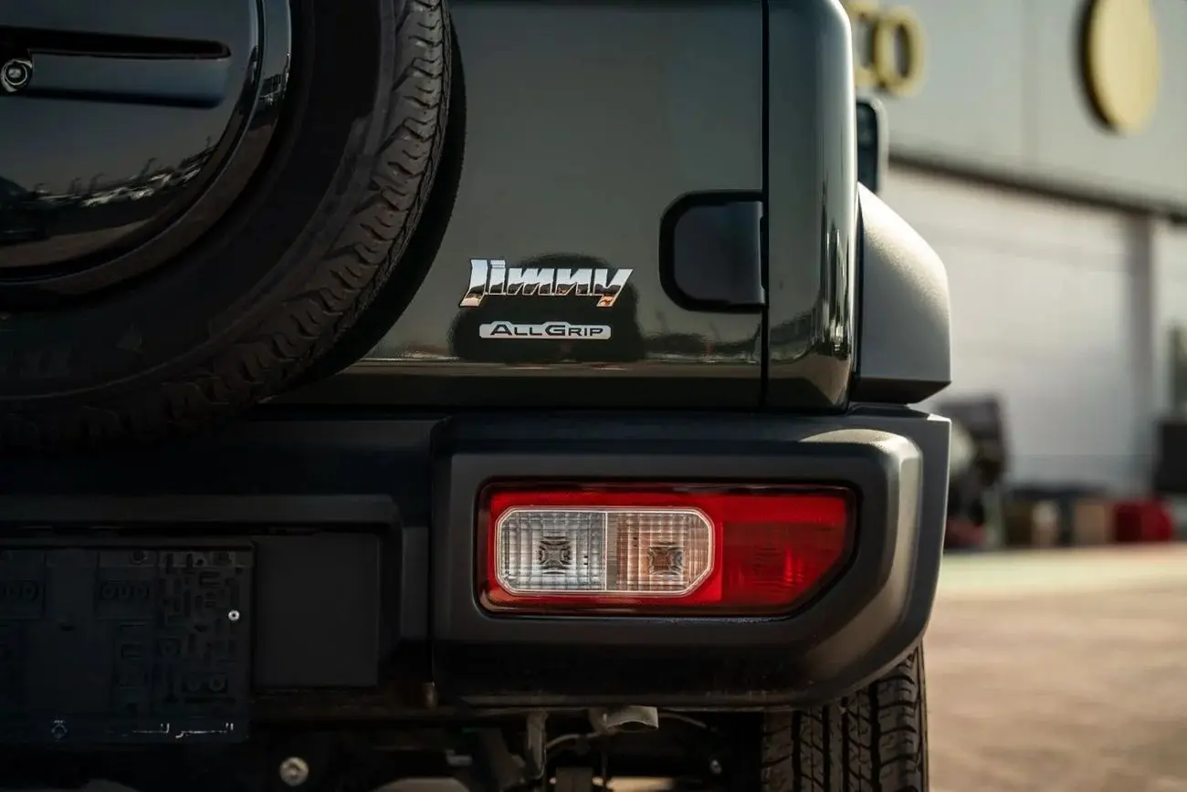 سوزوكي جيمني 2024 1.5L