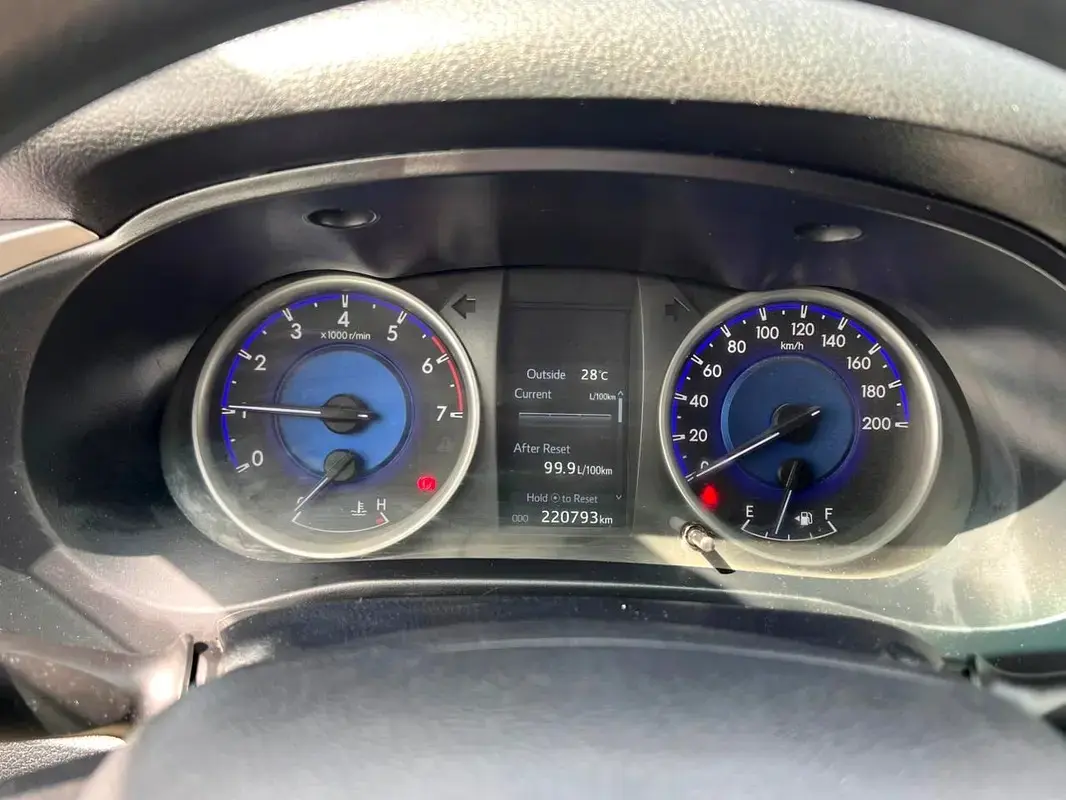 تويوتا هيلوكس 2020 2.7L