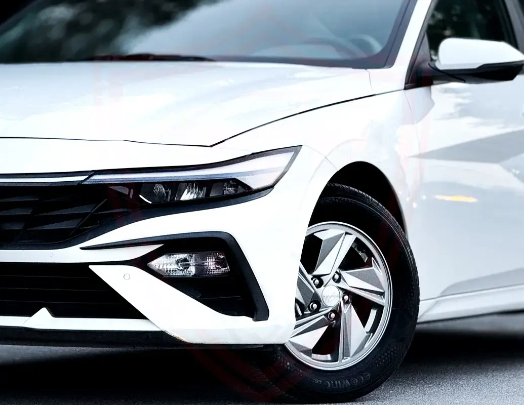 Hyundai Elantra 2024