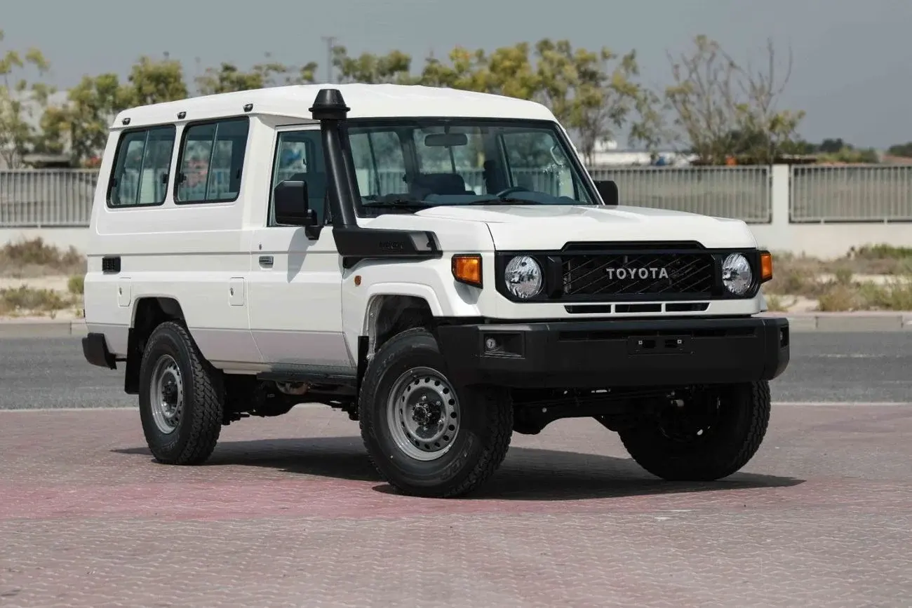 تويوتا لاند كروزر 70 2024 4L