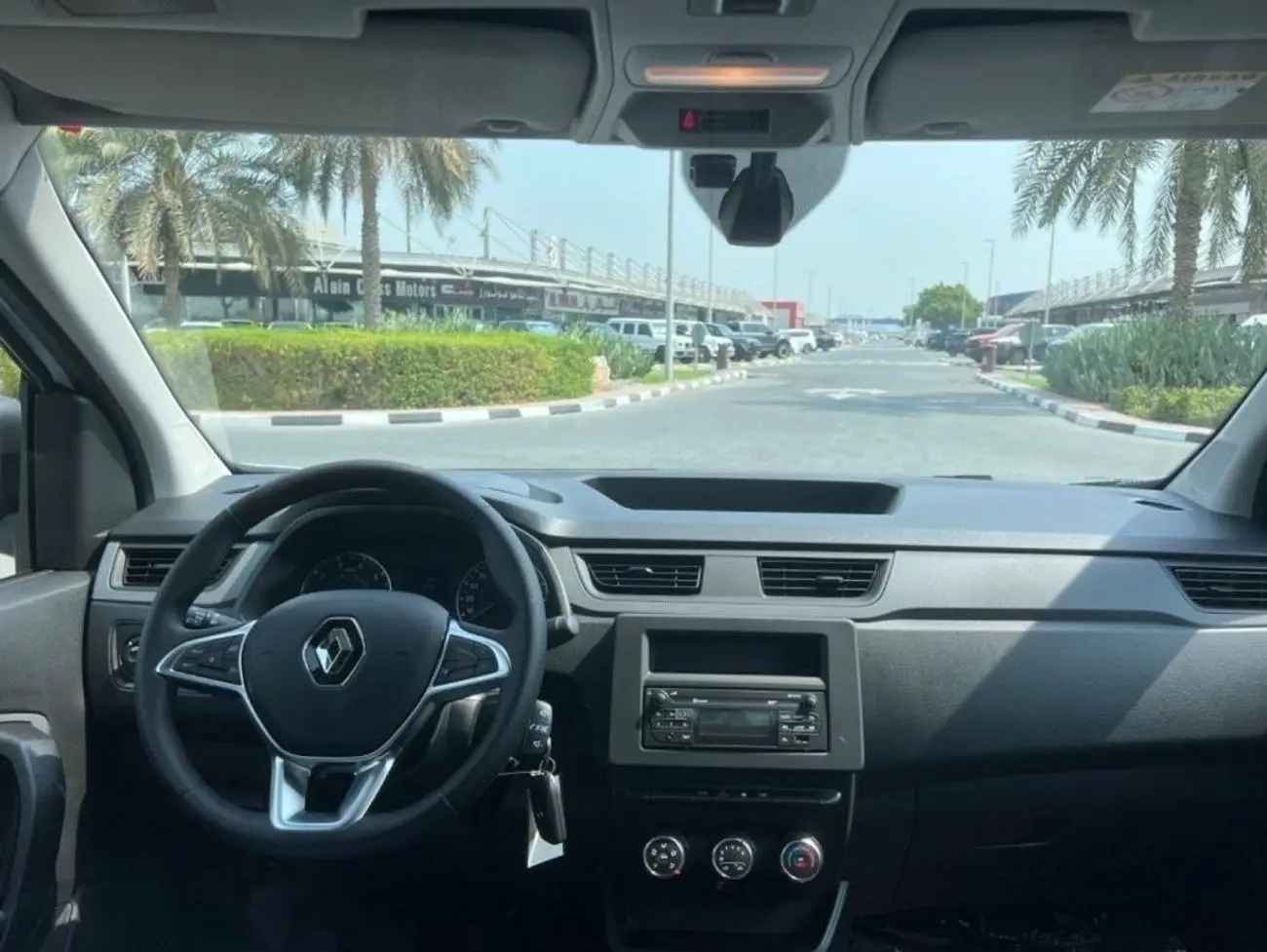 Renault Express Van 2025 1.6L