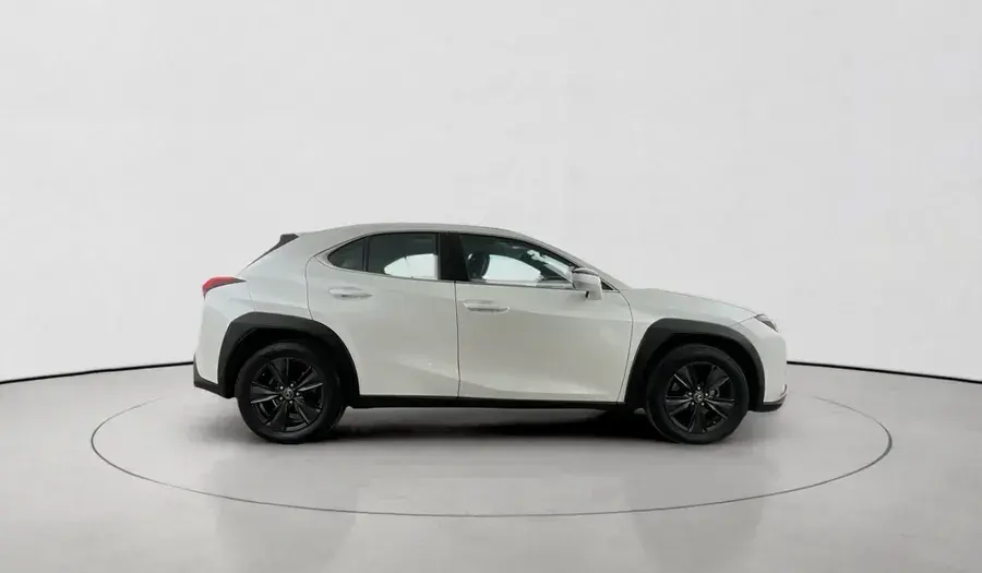 Lexus UX 2020 undefinedL
